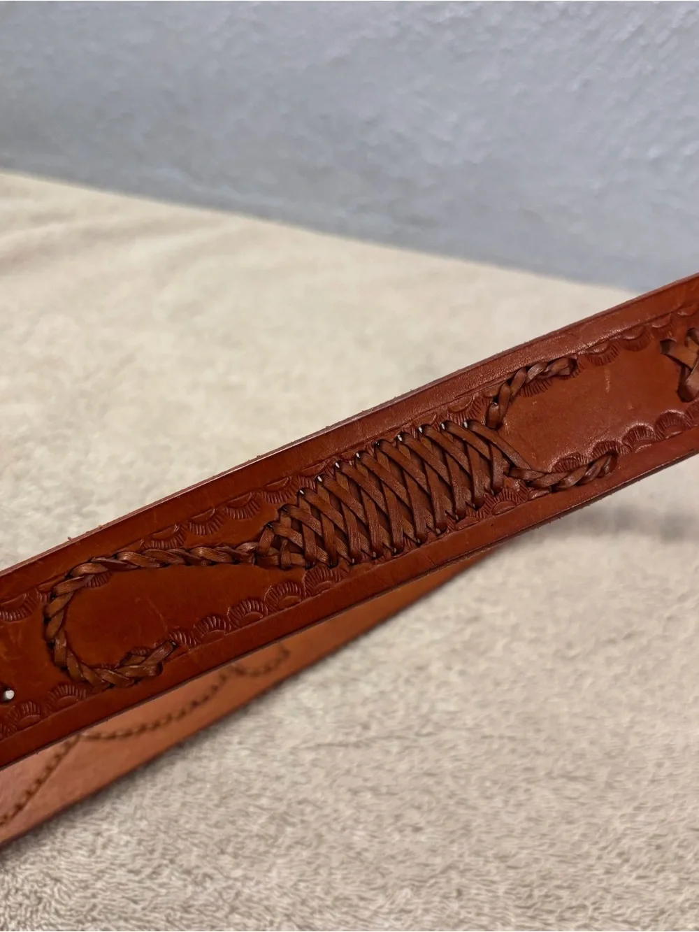 Western Unisex Leather Tooled Belt SZ 44 Vintage Handmade Scorpin design Brown